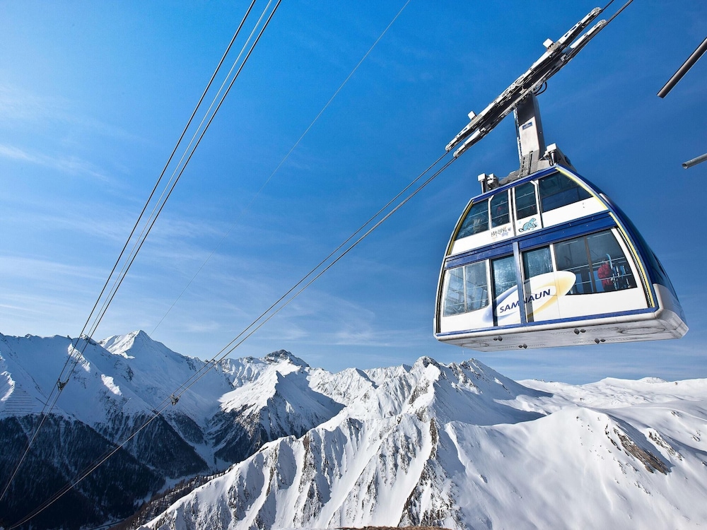 Retreat in Samnaun Alps