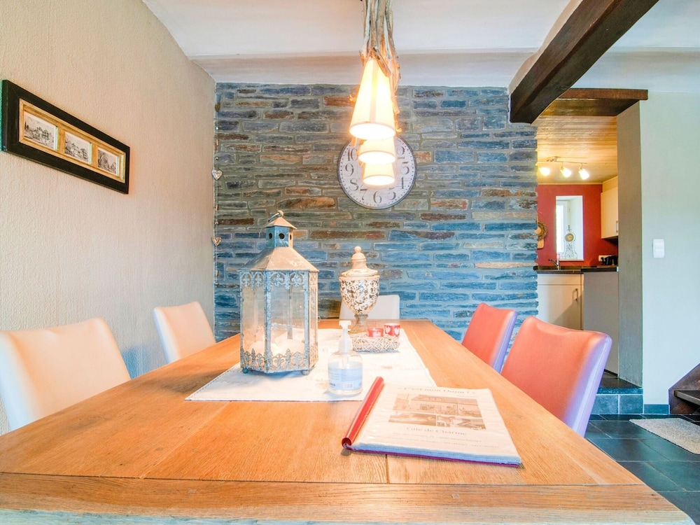 Great Holiday Home in Bastogne With Sauna