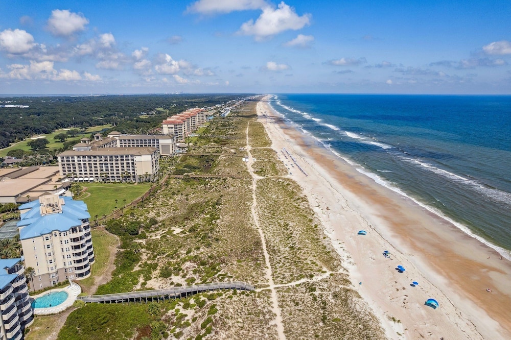 21 Ocean Place 3 Bedroom Condo