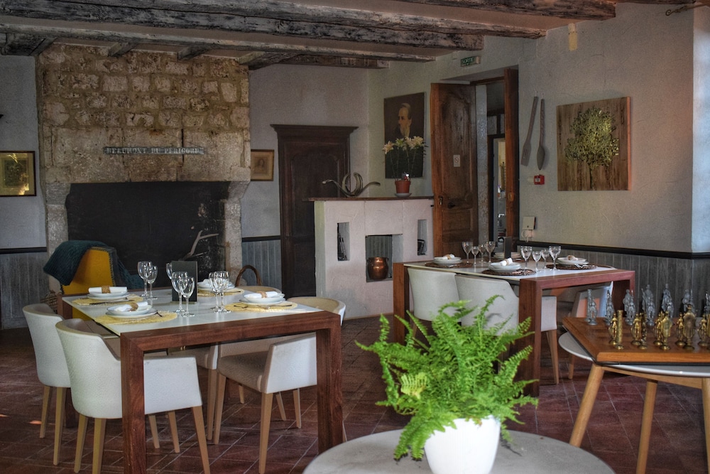 Elégance Périgourdine and SPA