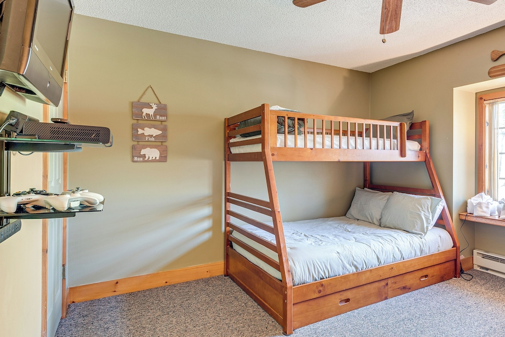 Access to Jack Frost Ski Resort: Home w/ Hot Tub