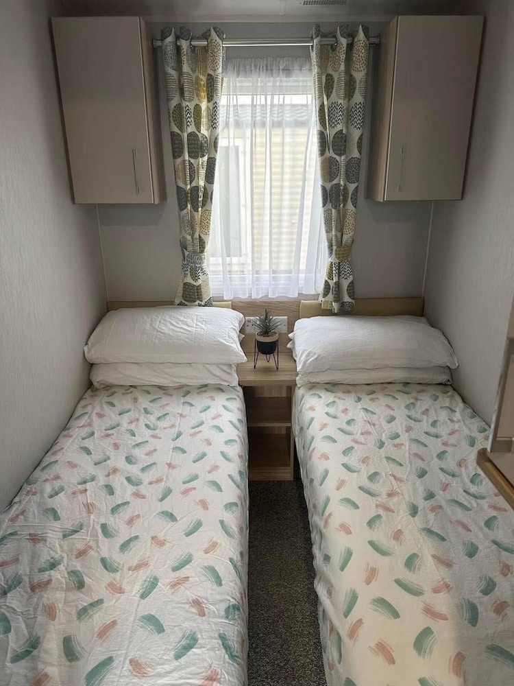 Caravan Declan 3 bed