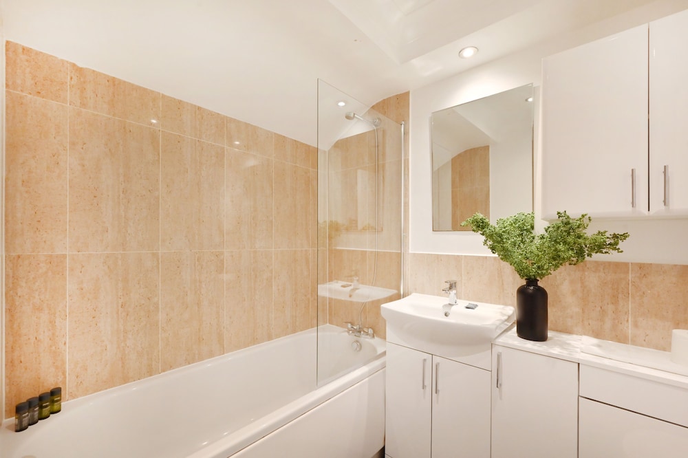 Harrington Gardens Style - 48hg