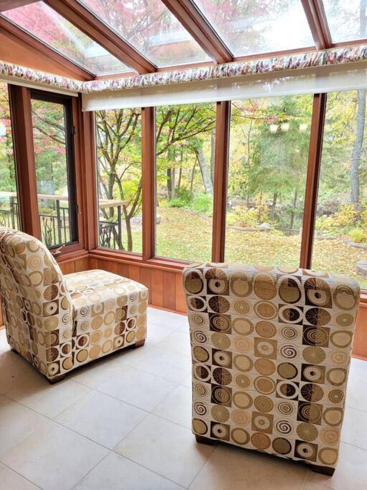 Whispering Pines Riverside Getaway