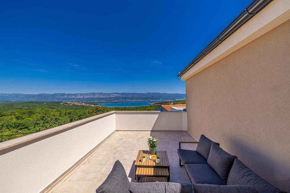 Villa Bella Vista in Tribulje