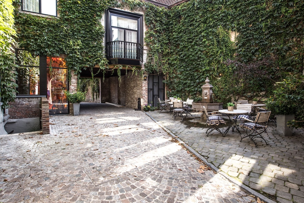 Bruges Vacations - Hotel de Castillion - Property Image 31