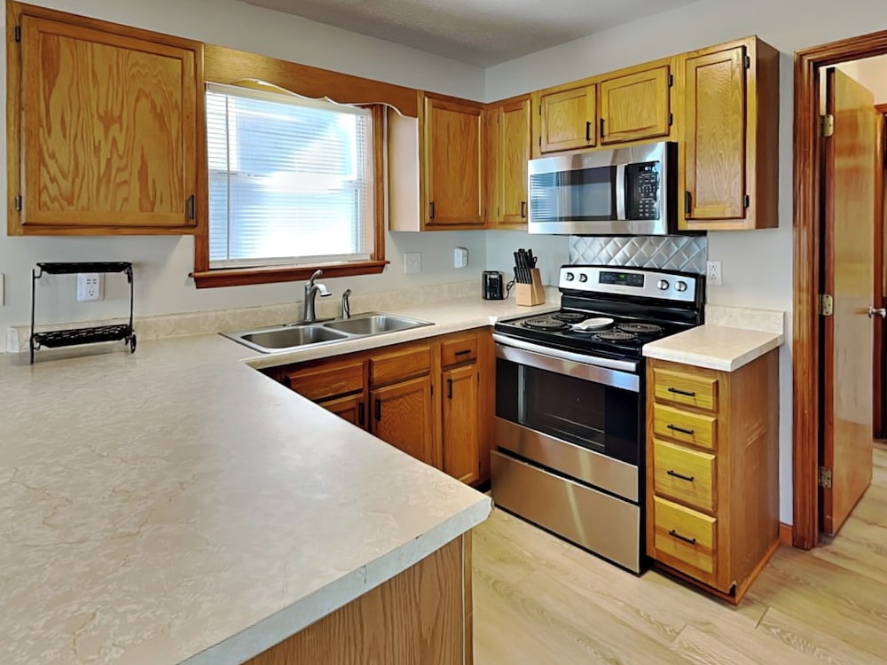 Blue Lagoon by Topsail Realty