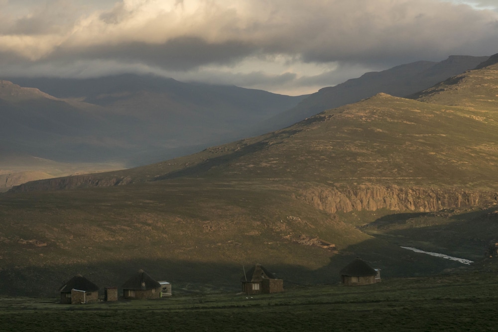 Sani Stone Lodge