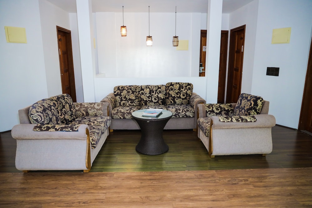 Palm Residence