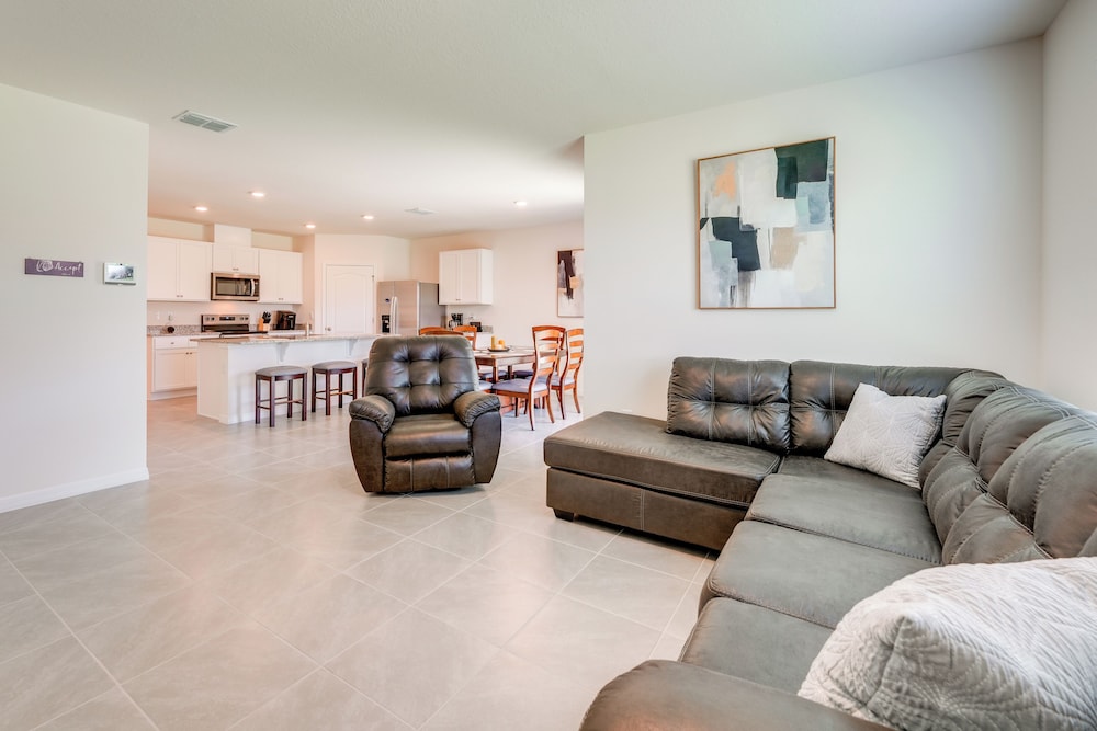 Gated Community < 30 Mi to Disney: Poinciana Home!