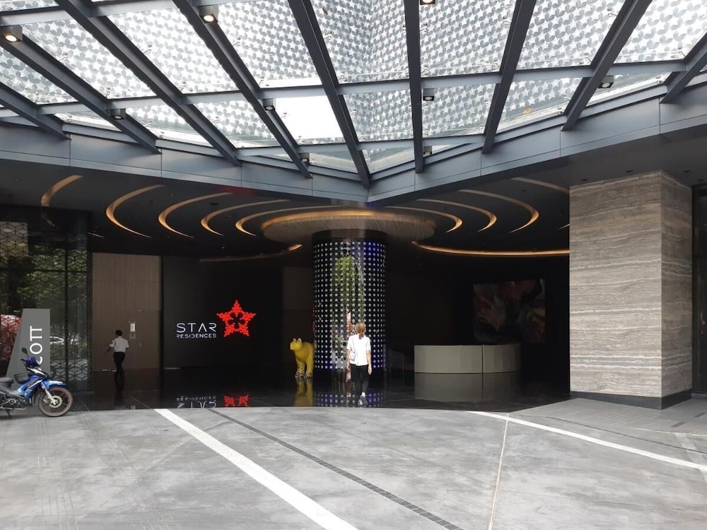 Star Klcc By Arman