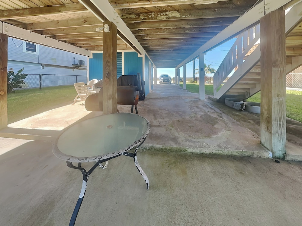 Bayview Cottage by Ryson Vacation Rentals