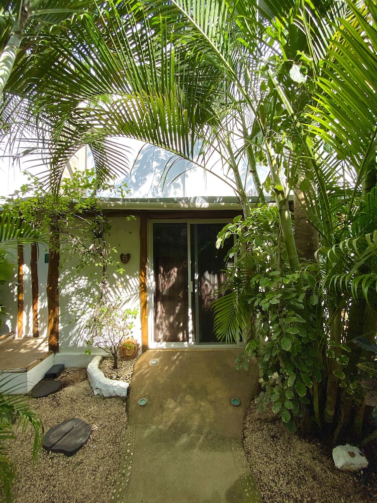Hotel Pacha Tulum Boutique Hotel - Image 1