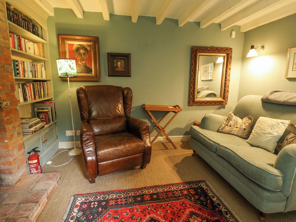 Sunny Cottage
