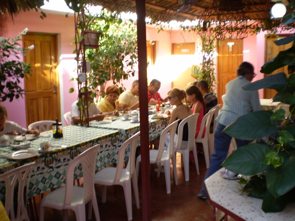 Hostal D Oleo Méndez view 4