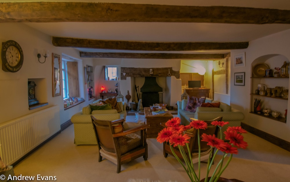 Lea House Bed and Breakfast