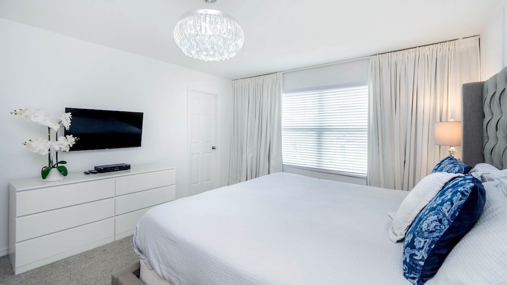 Solara Resort 4 Bedroom Townhome- Private Pool 4 Townhouse