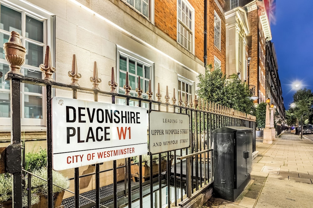 Luxury Large Apartment in Central London