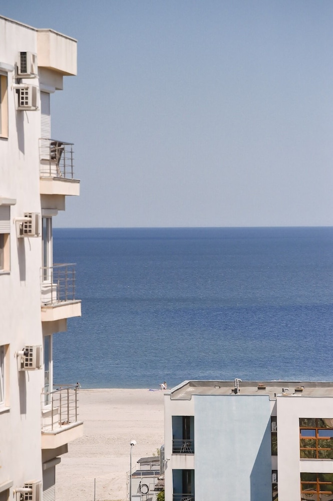 Masy MAMAIA Apartament
