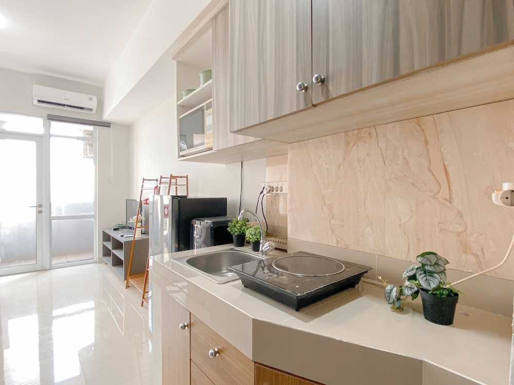 Modern Compact Studio Apartment At Vasanta Innopark