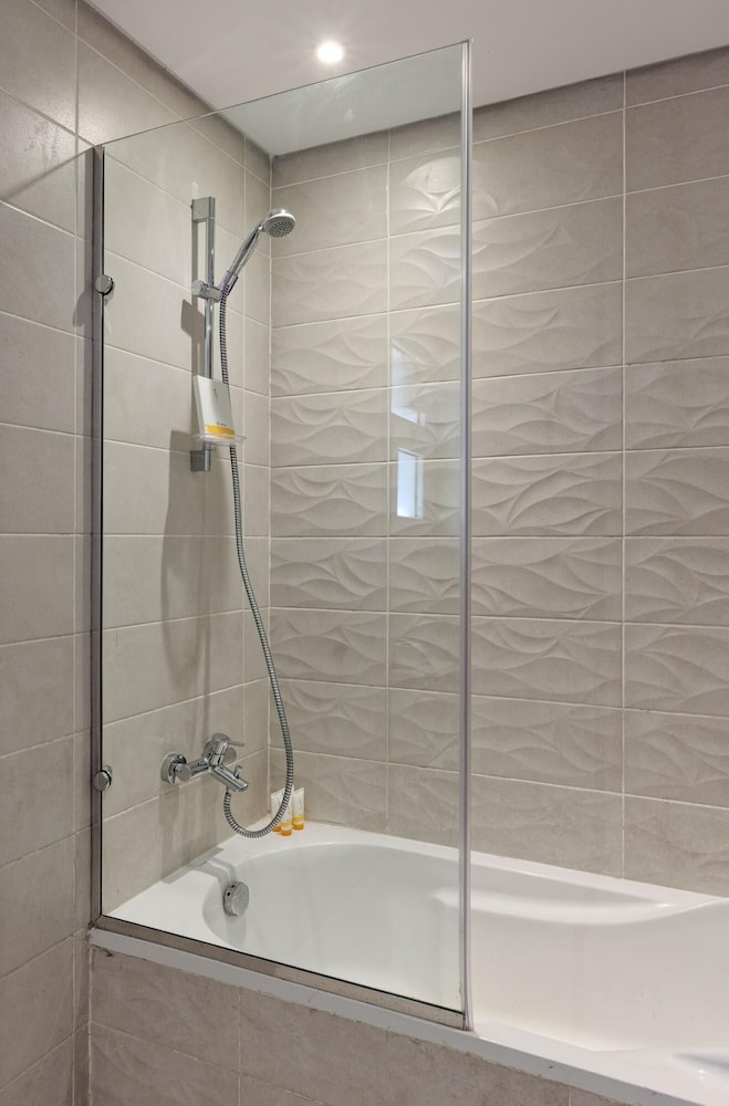 Vesta - Luxury Apt - 2Br - Cfc XII