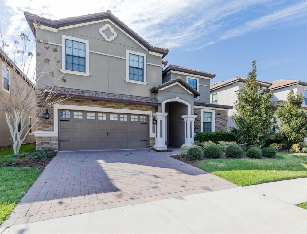 Champions_gate_1408 - Image 1