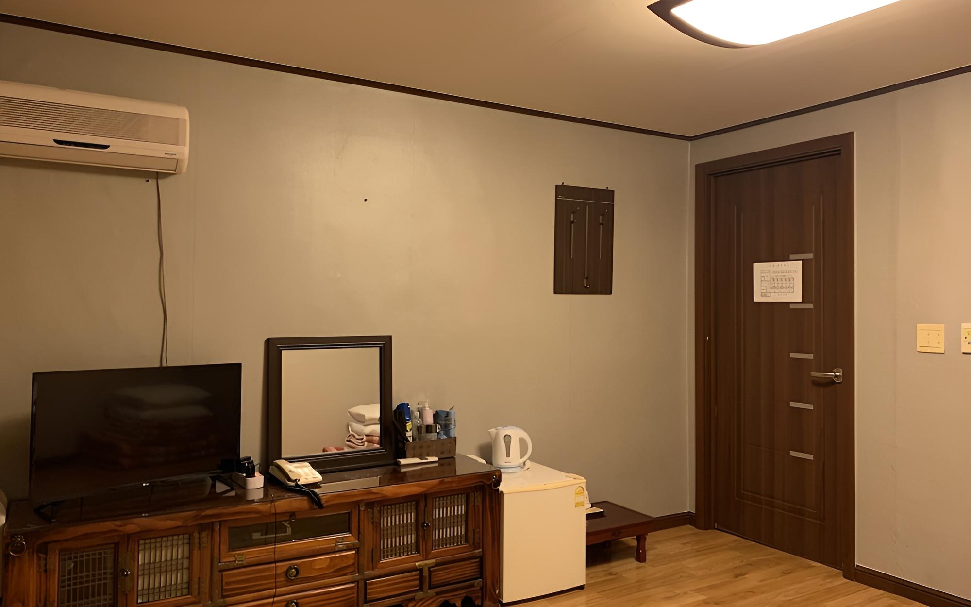Photo 23