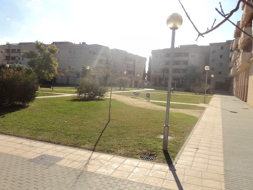 Apartamentos Jardines del Tempul II