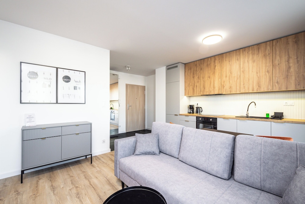 RentPlanet - Apartamenty Ceglana