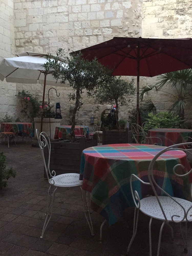 Au Relais Saint Maurice
