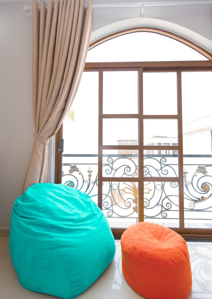 CBD Home - Home in Central - The Art