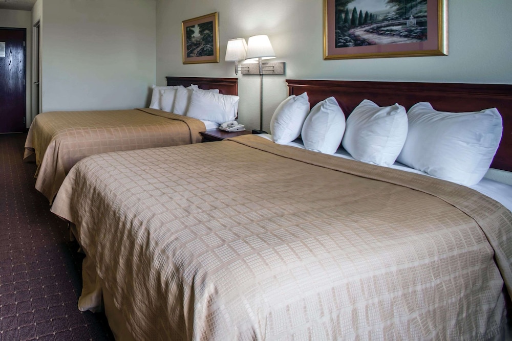 Quality Inn Harrisburg