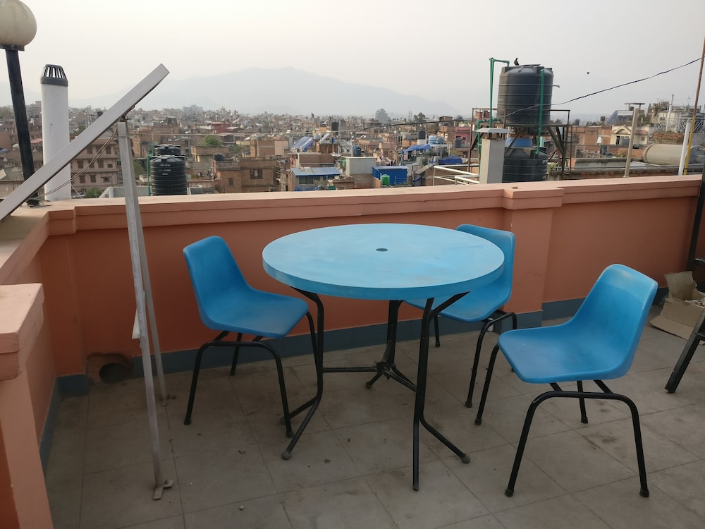 Om Pension Guest House