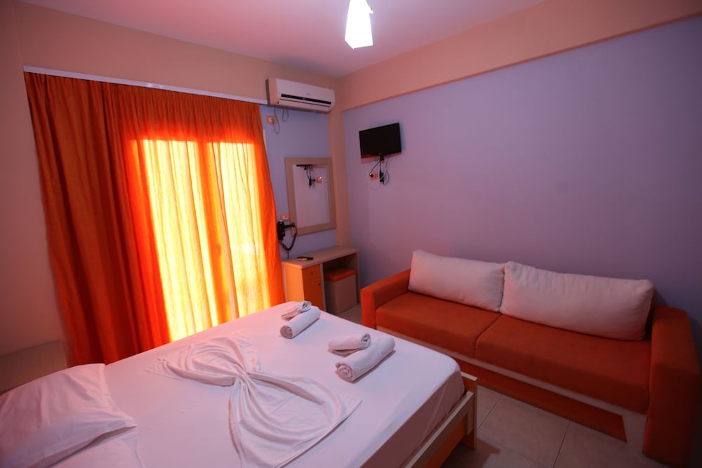 Karos Hotel Llaman