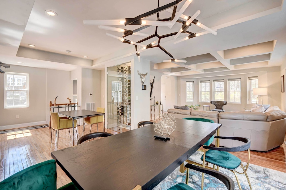 Updated Baltimore Home 8 Mi to Downtown! - Property Image 13