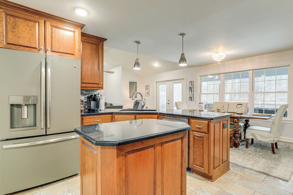 Firplace & Deck: Riverfront Heber Springs Home