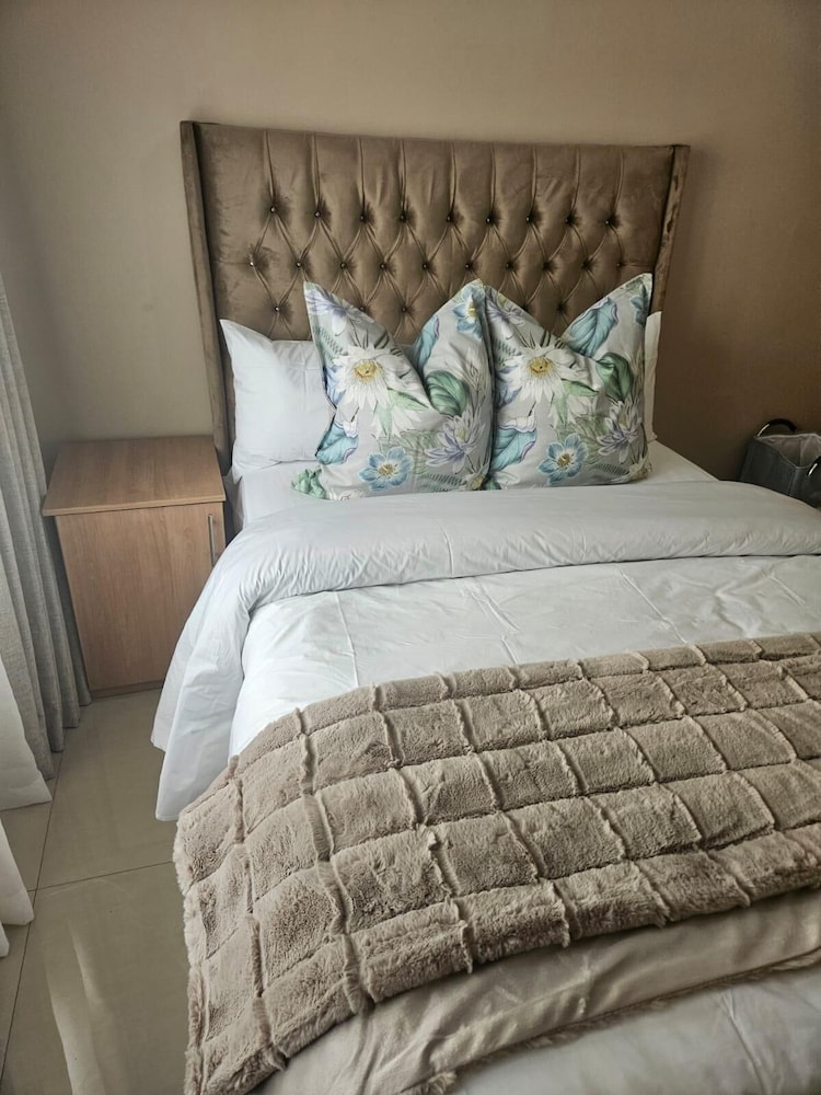 J&M Short Term Rentals view 2