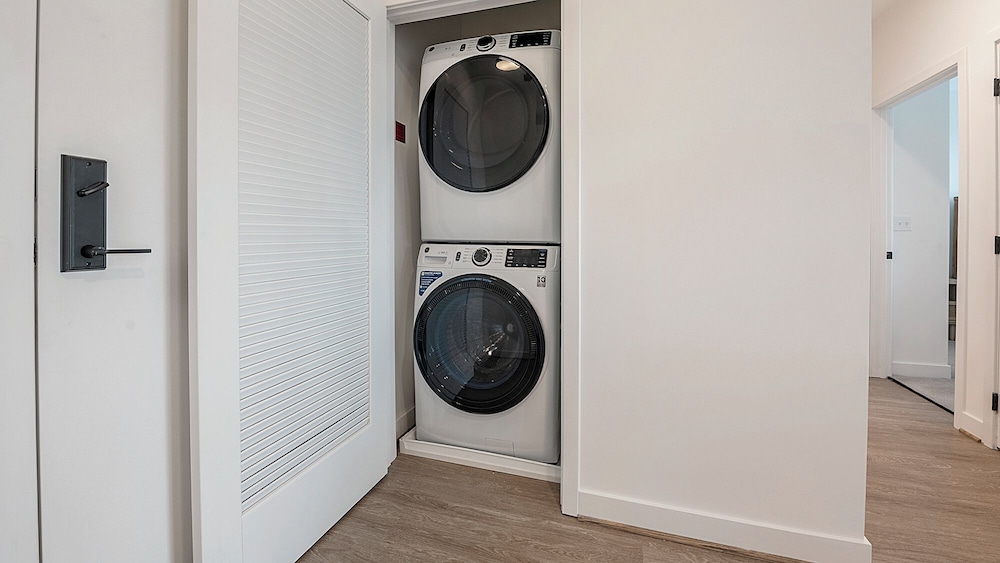 Landing Furnished Apartments - Alexandria