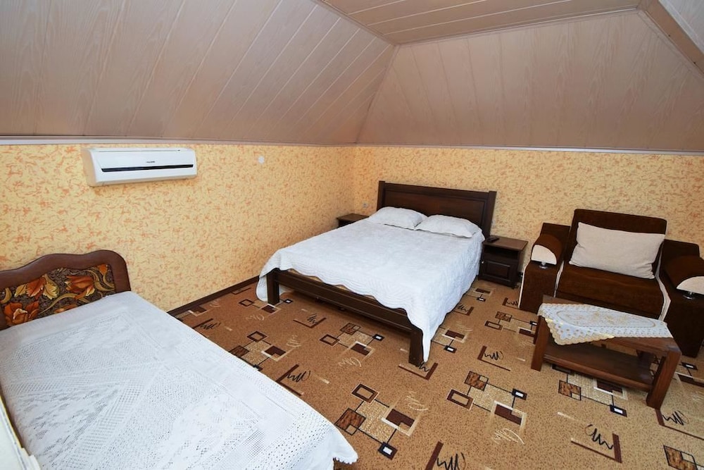 Sadorini Guest House view 3