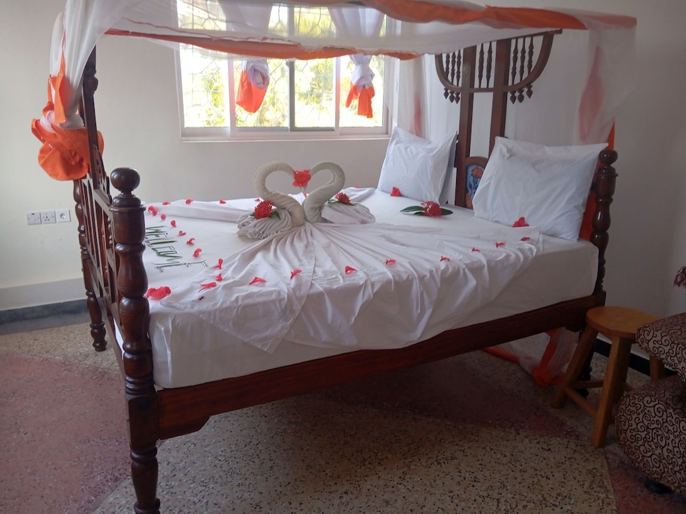 Diamond Coast Villa and Apartments