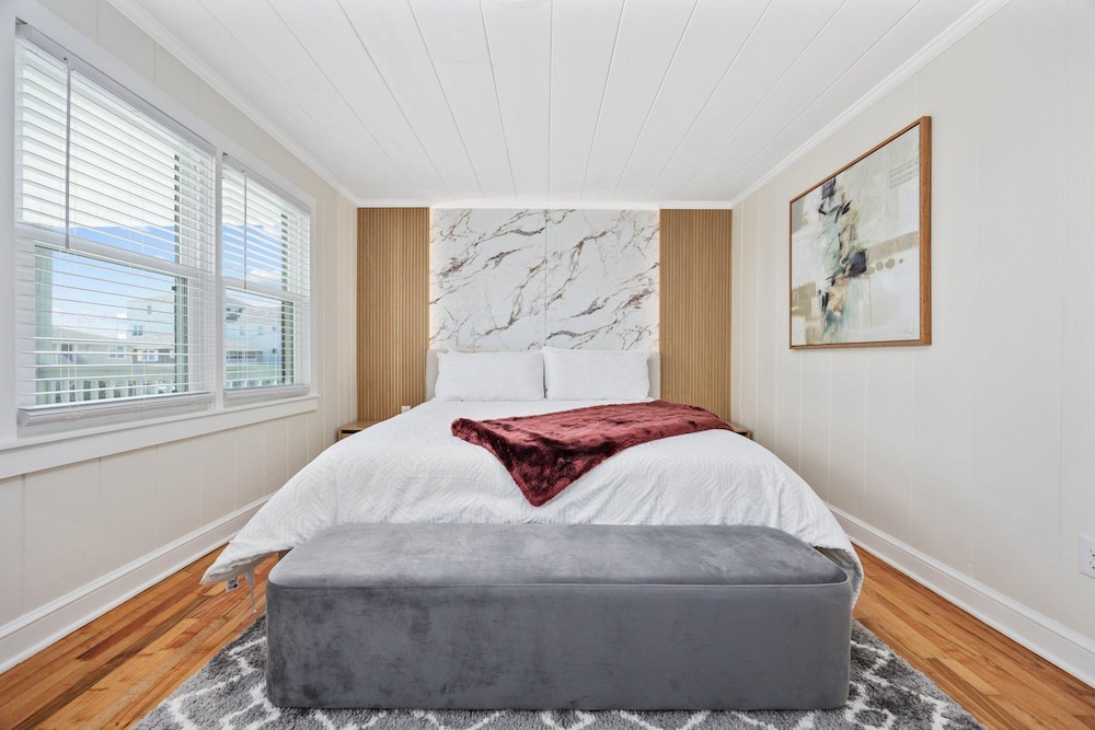 Elvi s Beach House Unit A