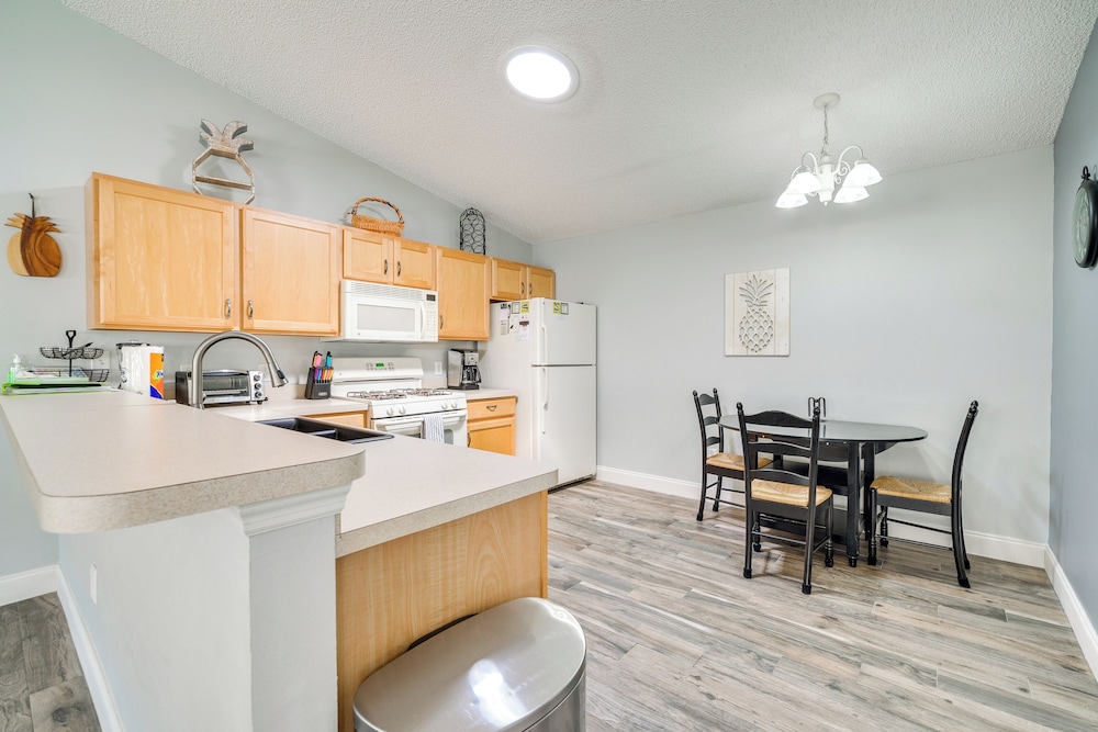 The Villages Abode w/ Community Pools, Golf More - Property Image 26