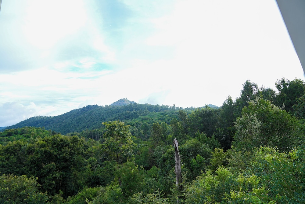 BlueHill Lotus Holistic Wellness Village