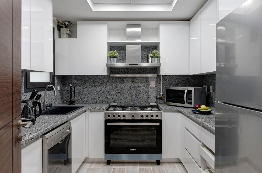Vesta - Luxury Apt - 2Br - Cfc XXV