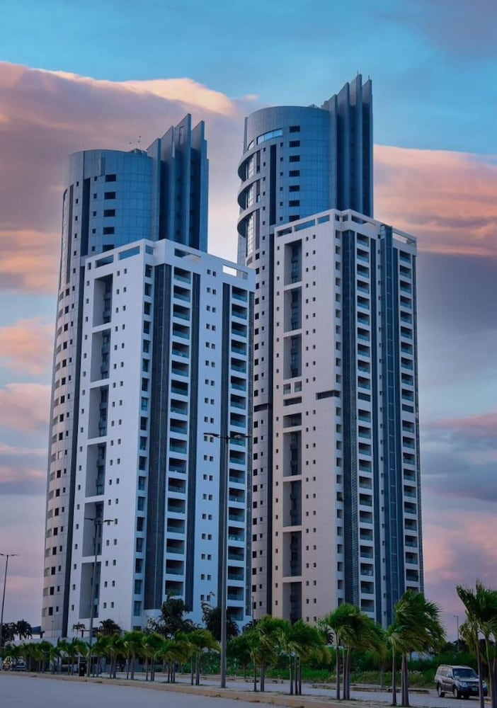 2beroom Apartments in Eko Atlantic City