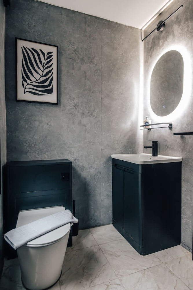 Chic 2-bed City Apartment -old Street