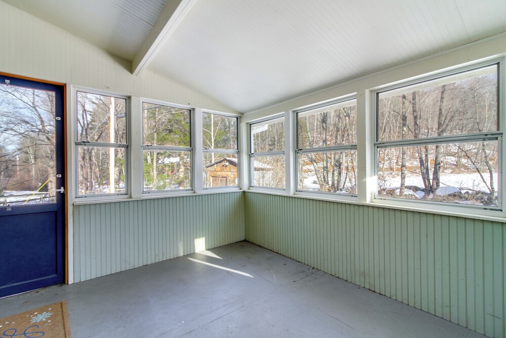Hiking & Skiing Galore! Home in East Wallingford