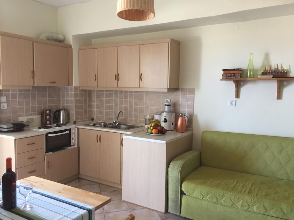 Erieta sea View Apartment 50m From the Beach
