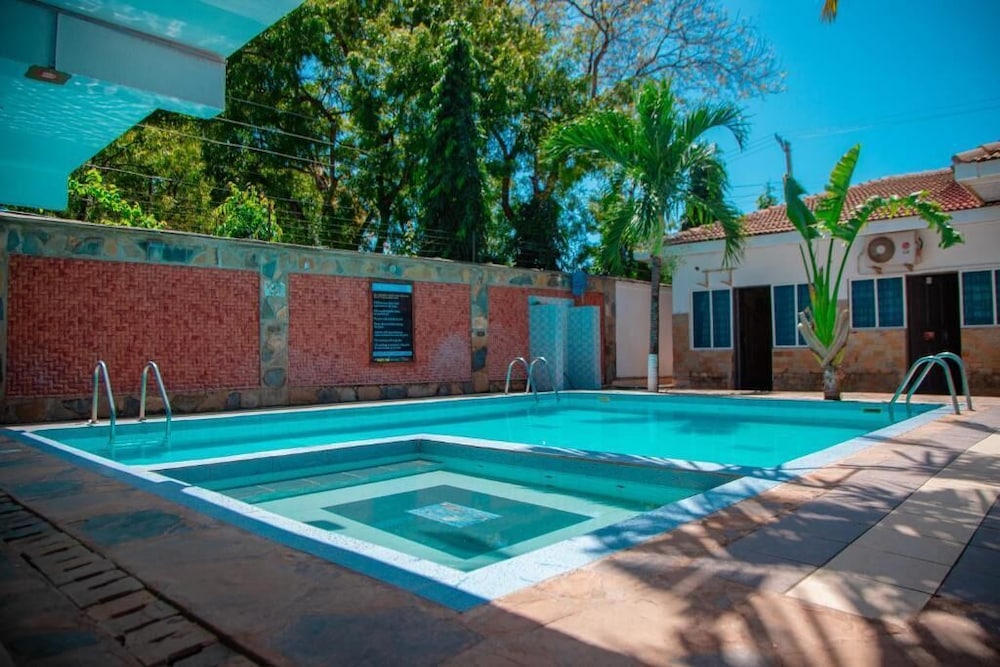 Brightstar Apartments Diani