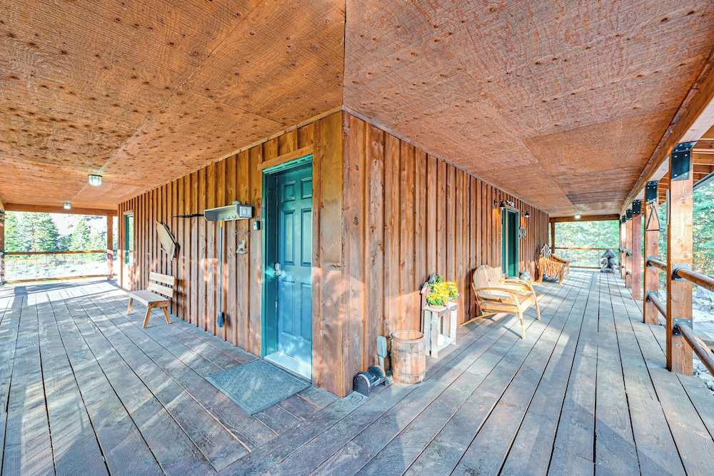 Hike, Fish & Unwind: Remote Escape in Montana